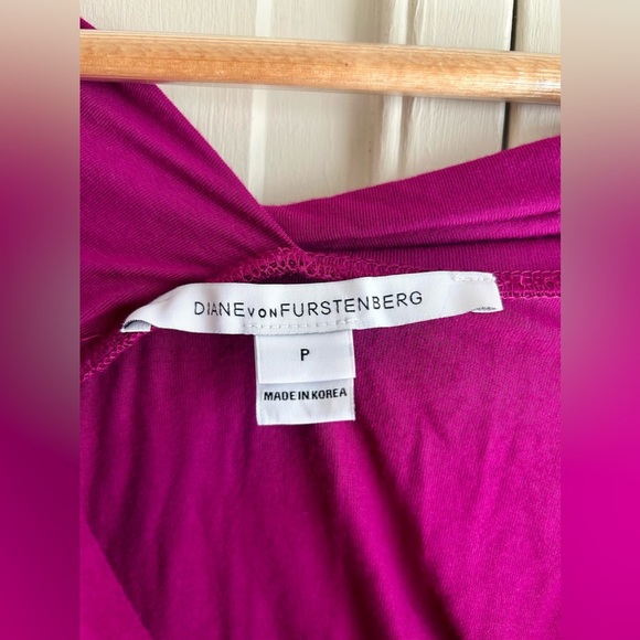 Diane von Furstenberg Lotus Berry Bentley Ruched Wrap-Style Dress - Size… - Picture 4 of 9